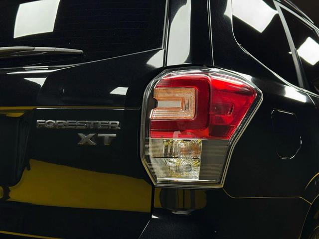 Photo of 2017 Crystal Black Silica Subaru Forester