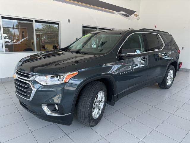 Photo of 2019 Graphite Metallic Chevrolet Traverse