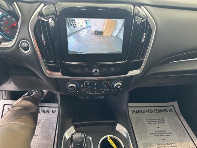 Photo of 2019 Graphite Metallic Chevrolet Traverse