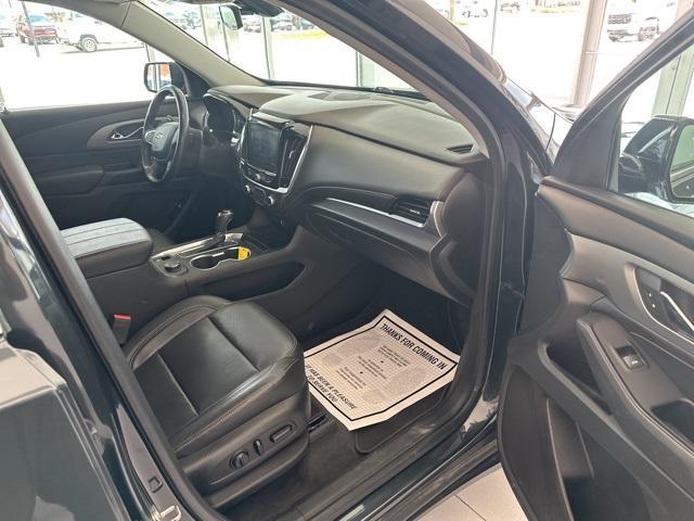 Photo of 2019 Graphite Metallic Chevrolet Traverse