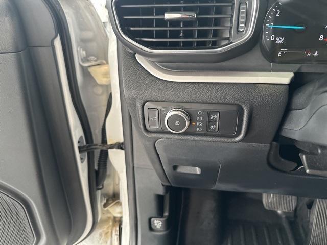 Photo of 2020 Oxford White Ford Explorer