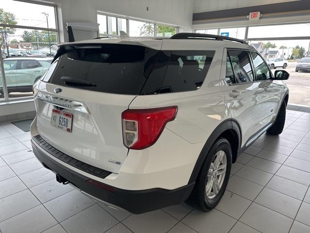 Photo of 2020 Oxford White Ford Explorer