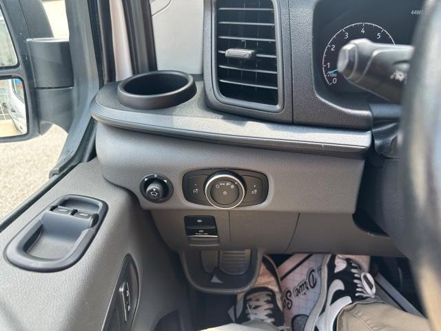 Photo of 2023 White Ford Transit-250