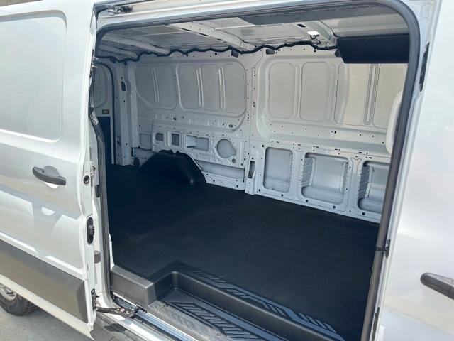 Photo of 2023 White Ford Transit-250
