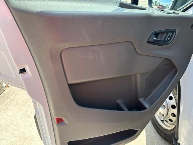 Photo of 2023 White Ford Transit-250