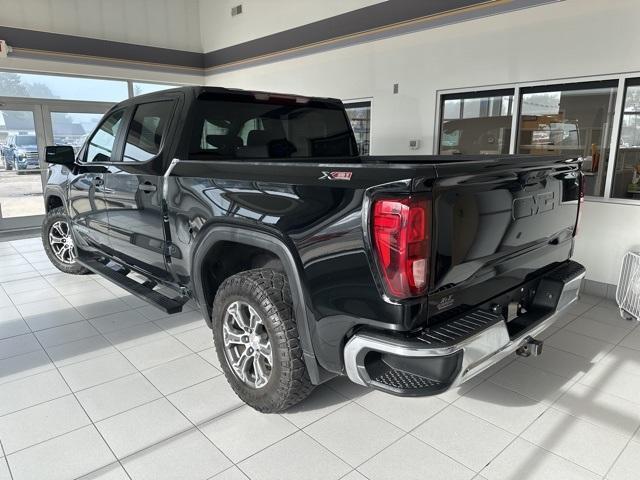 Photo of 2023 Onyx Black GMC Sierra 1500