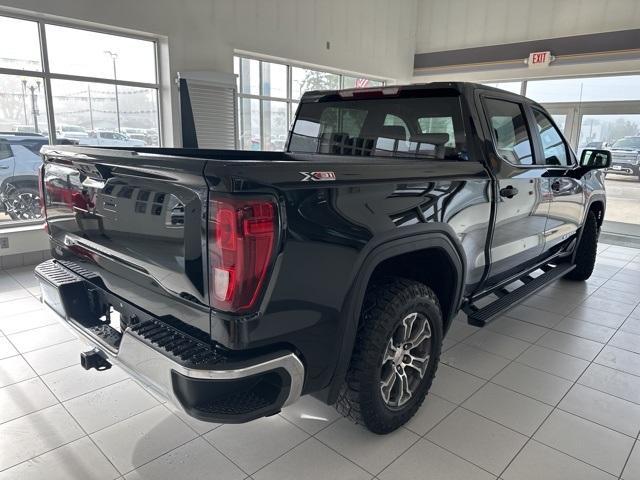 Photo of 2023 Onyx Black GMC Sierra 1500