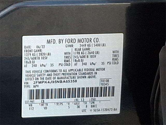Photo of 2022 Stone Blue Metallic Ford Edge