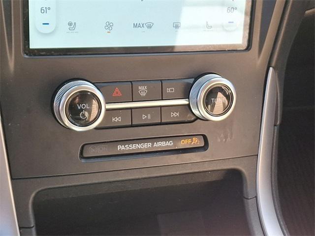 Photo of 2022 Stone Blue Metallic Ford Edge