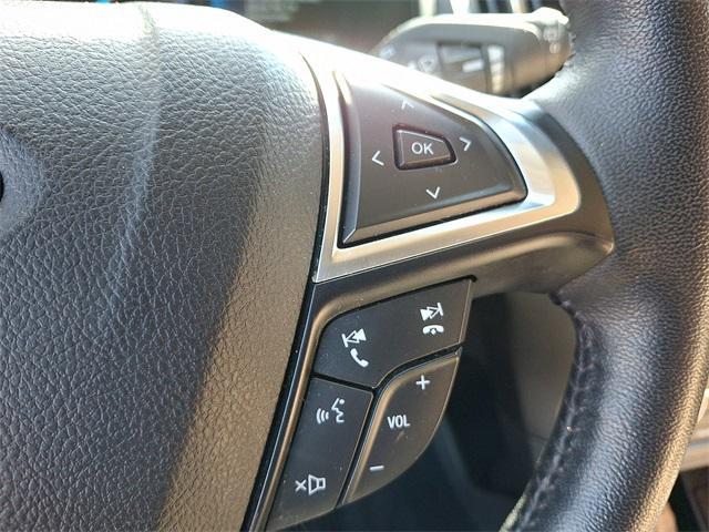 Photo of 2022 Stone Blue Metallic Ford Edge