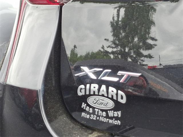 Photo of 2022 Agate Black Metallic Ford Explorer