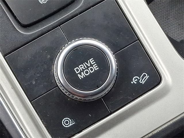 Photo of 2022 Agate Black Metallic Ford Explorer