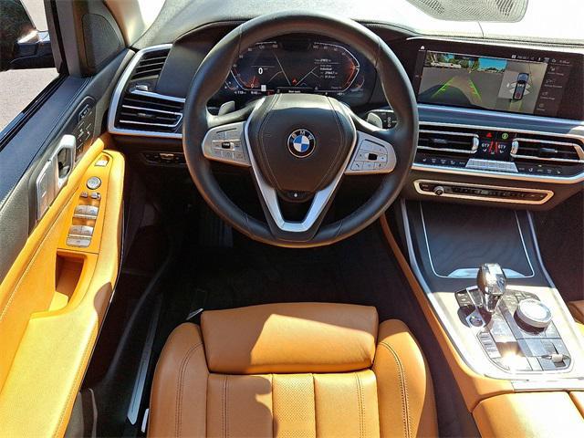 Photo of 2022 Arctic Grey Metallic BMW X7