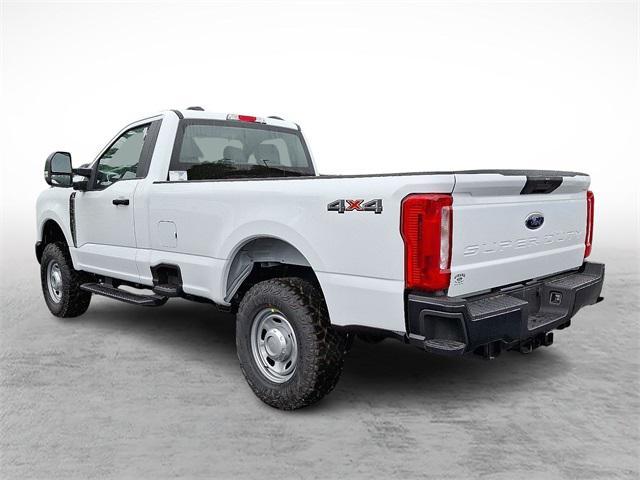 Photo of 2025 Oxford White Ford F-250