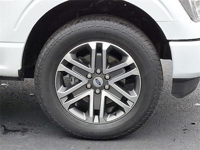 Photo of 2022 Oxford White Ford F-150