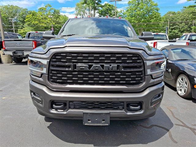 Photo of 2022 Granite Crystal Metallic Clearcoat RAM 2500