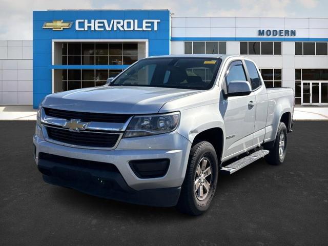 Photo of 2016 Gray Chevrolet Colorado