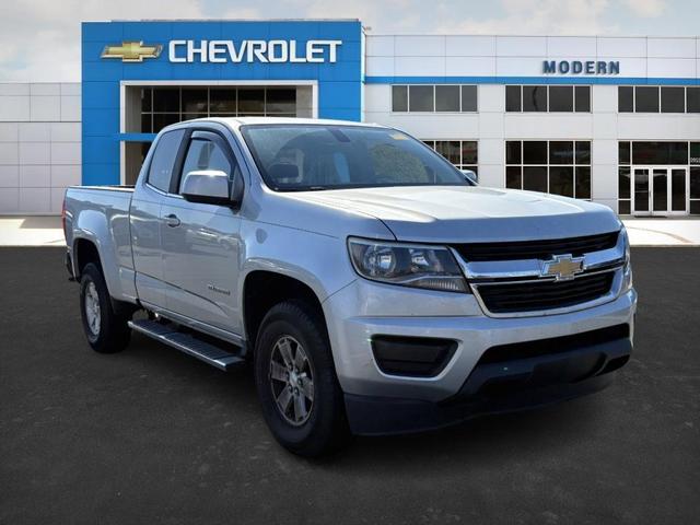 Photo of 2016 Gray Chevrolet Colorado