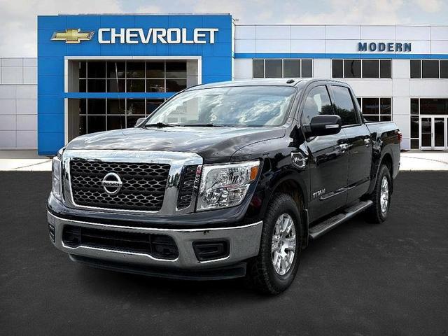 2017 Nissan Titan