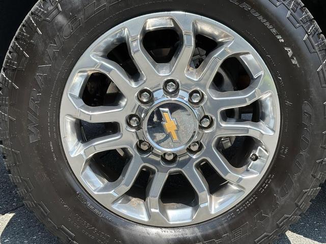Photo of 2025 Gray Chevrolet Silverado 2500