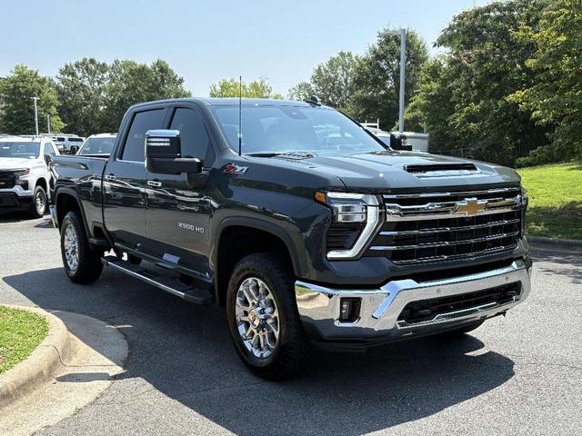 Photo of 2025 Gray Chevrolet Silverado 2500