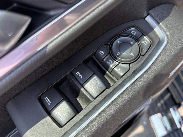 Photo of 2025 Gray Chevrolet Silverado 2500