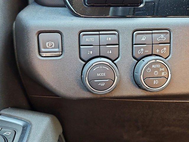 Photo of 2025 Gray Chevrolet Silverado 2500