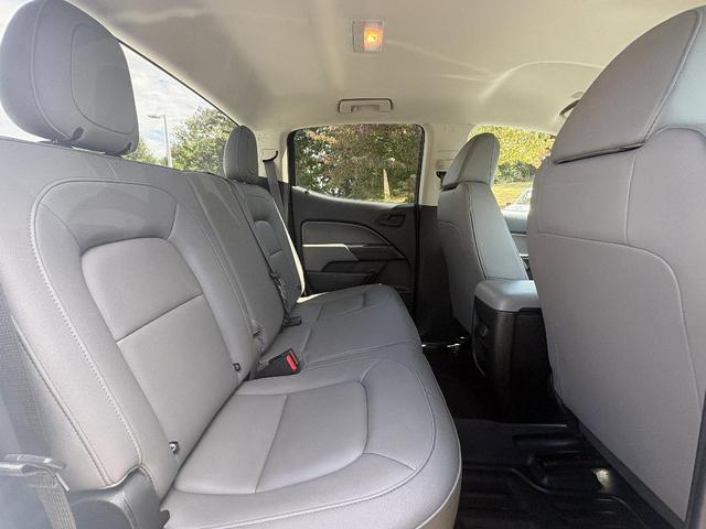 Photo of 2020 White Chevrolet Colorado