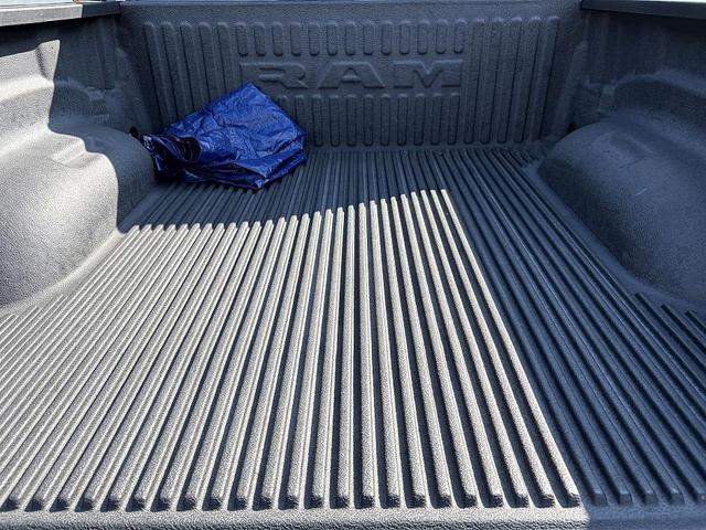Photo of 2022 Blue RAM 1500