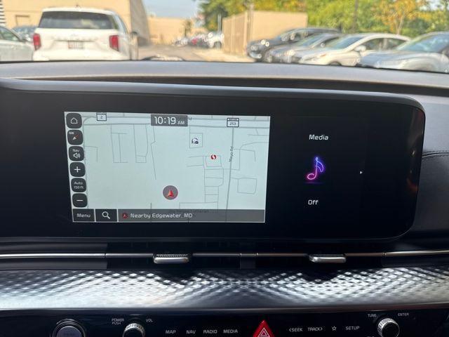 Photo of 2023 Metal Kia Carnival