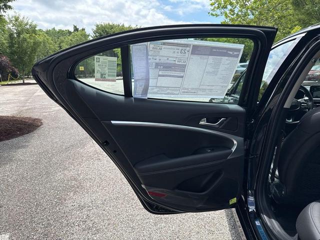 Photo of 2026 Black Genesis G70