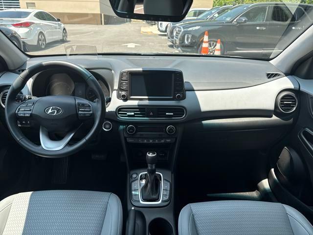 Photo of 2019 Ultra Black Hyundai KONA