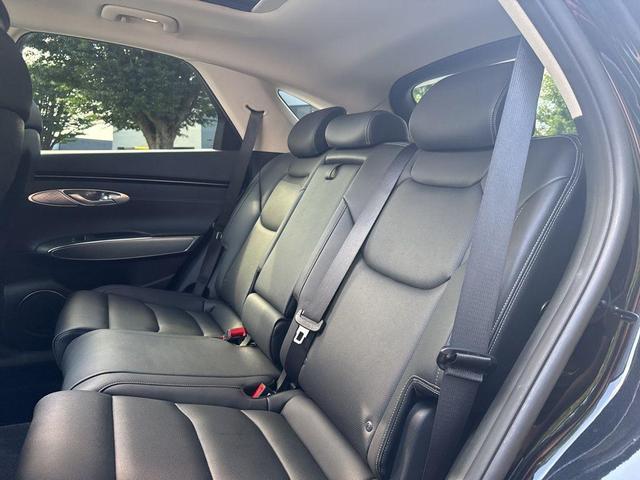 Photo of 2022 Black Genesis GV70