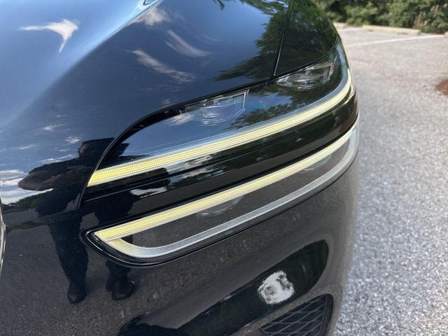 Photo of 2022 Black Genesis GV70
