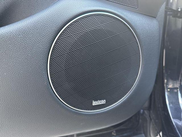 Photo of 2022 Black Genesis GV70