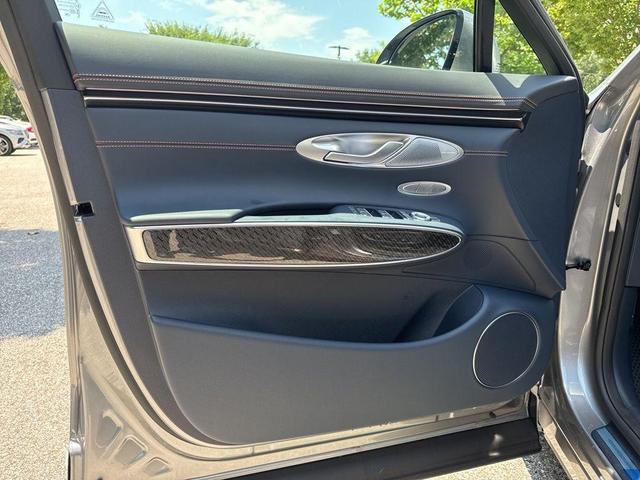 Photo of 2026 Silver Genesis GV70