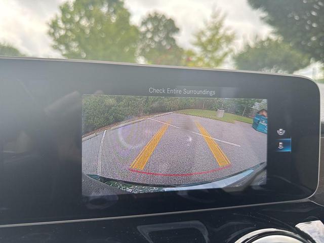 Photo of 2020 Midnight Black Mercedes-Benz GLB 250