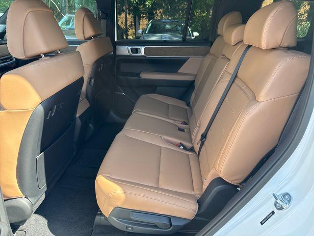 Photo of 2026 White Hyundai SANTA FE