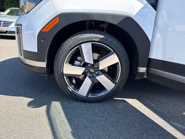 Photo of 2026 White Hyundai SANTA FE