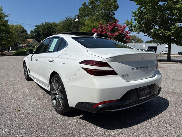 Photo of 2022 Uyuni White Genesis G70