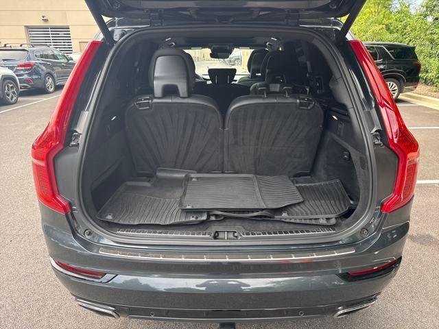 Photo of 2021 Gray Metallic Volvo XC90 Recharge Plug-In Hybrid