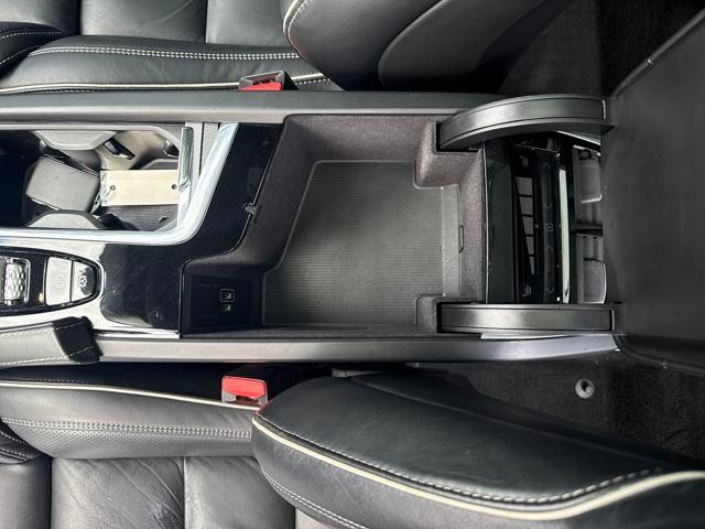 Photo of 2021 Gray Metallic Volvo XC90 Recharge Plug-In Hybrid