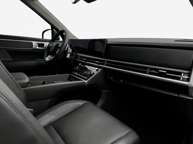 Photo of 2025 Orange Hyundai SANTA FE HEV