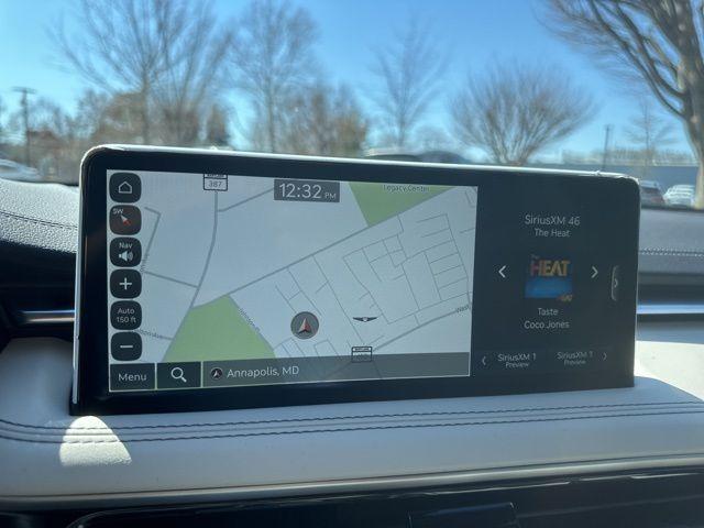 Photo of 2025 Alta White Genesis G70