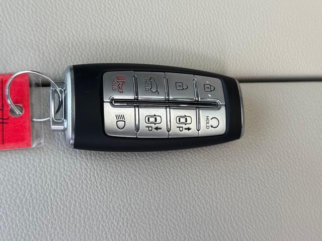 Photo of 2023 Adriatic Blue Genesis GV80