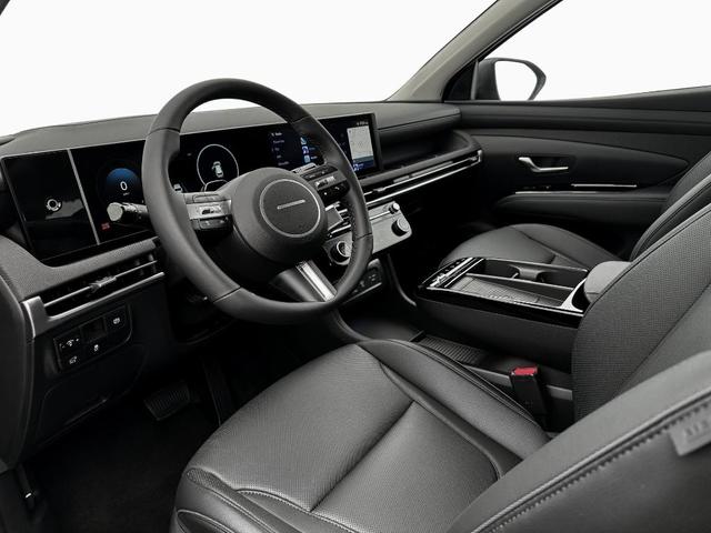 Photo of 2025 White Pearl Hyundai TUCSON