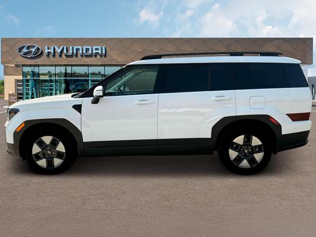 Photo of 2025 White Hyundai SANTA FE HEV