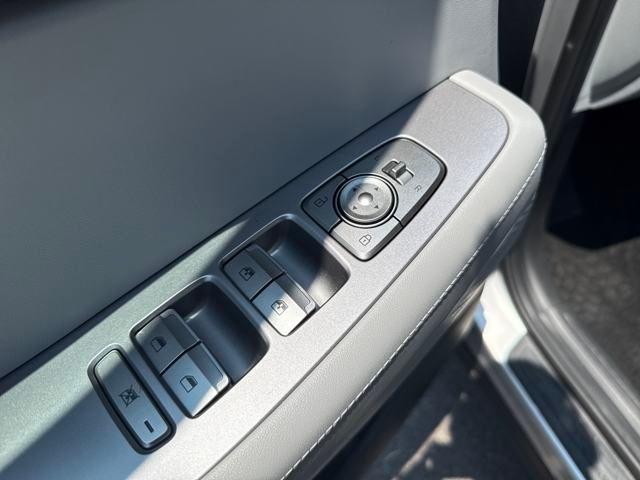 Photo of 2021 Silver Hyundai PALISADE