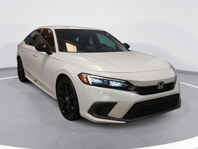 Photo of 2022 Platinum White Pearl Honda Civic