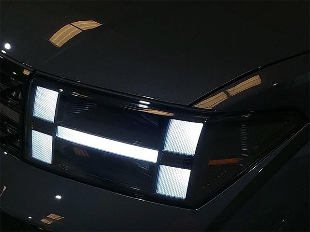 Photo of 2025 Ecotronic Gray Hyundai SANTA FE